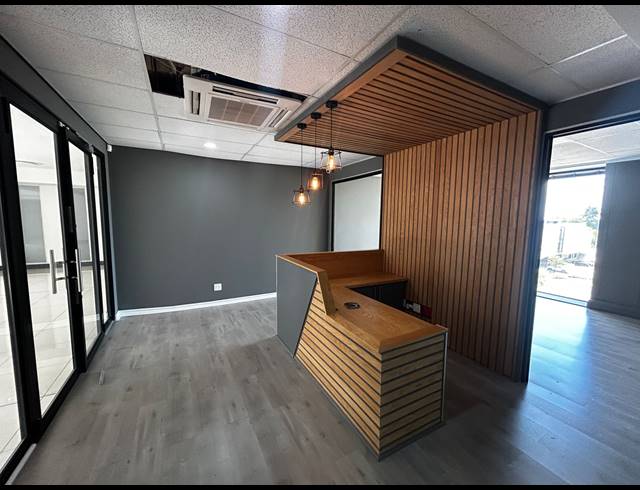 419M² OFFICE TO LET IN BRYANSTON